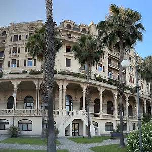 Malibu Miramare , Genua Italien