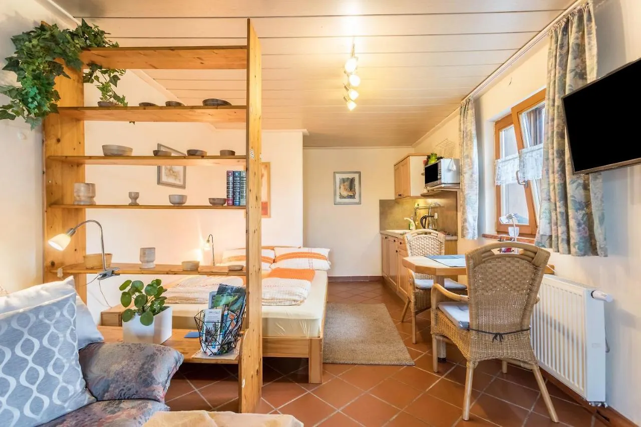 Ferienwohnung Haus Rosi und Werner Emmerting 0*,  Deutschland